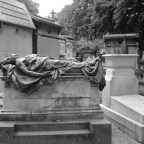In Paris, Even The Dead Can Be Celebrated